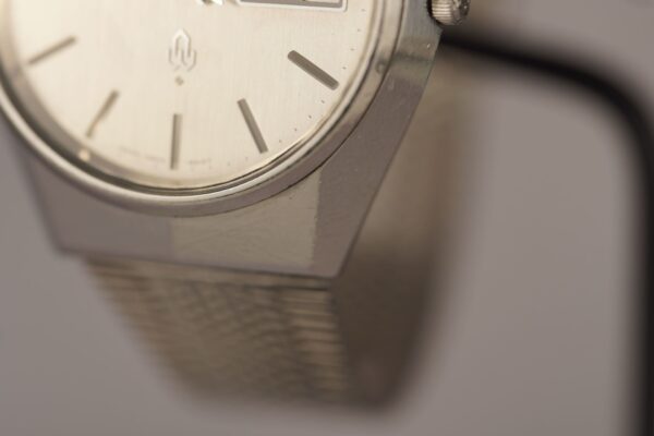 Seiko King Quartz 4823-8010 – Image 8