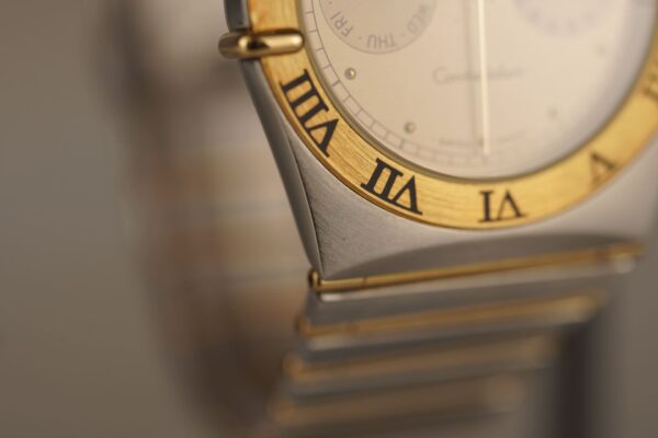 Omega Constellation 396.1070 – Image 9