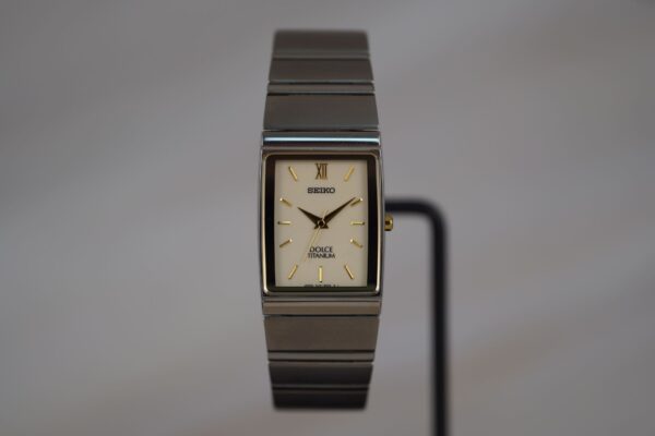 Seiko Dolce Titanium 4J41-5000