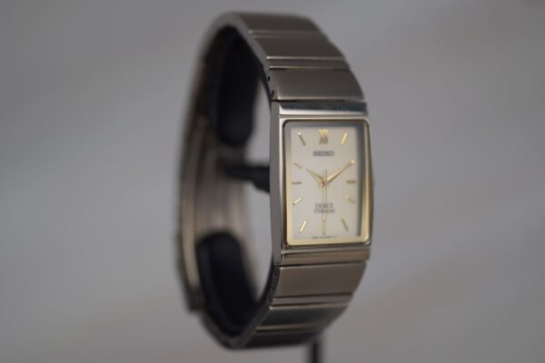 Seiko Dolce Titanium 4J41-5000 – Image 4
