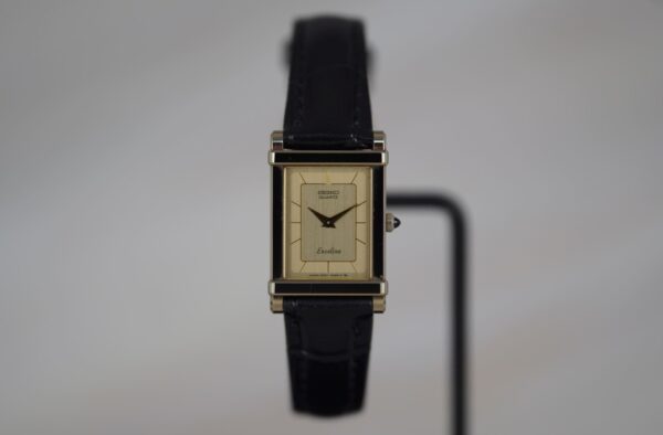 Seiko Exceline "Tank" 2E20-5190