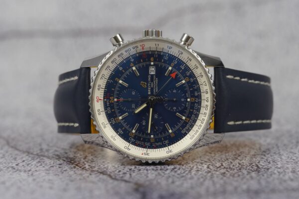 Breitling Navitimer Chronograph GMT 46 A24322 – Image 11