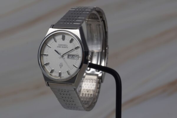 Seiko King Quartz 4823-8120 – Image 2