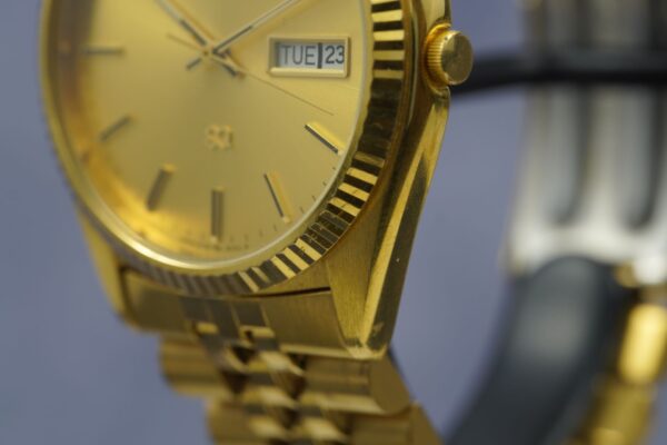 Seiko Quartz "SQ" 5Y23-8A69 – Image 11
