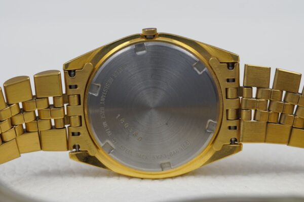 Seiko Quartz "SQ" 5Y23-8A69 – Image 16