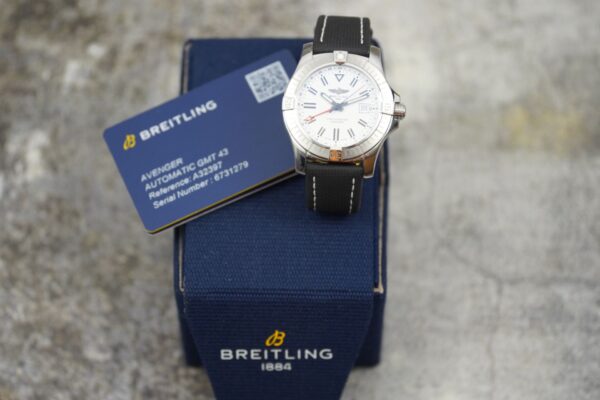 Breitling Avenger GMT A32397 – Image 16