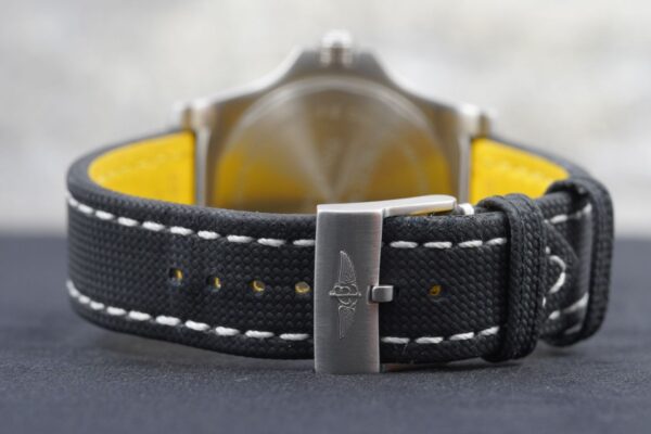 Breitling Avenger GMT A32397 – Image 13