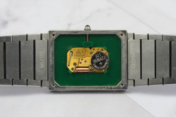 Seiko Credor "Tank" 8420-7650 – Image 15