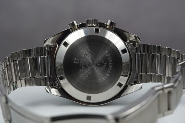 Omega Speedmaster Professional Moonwatch 105.012-66 – Image 16