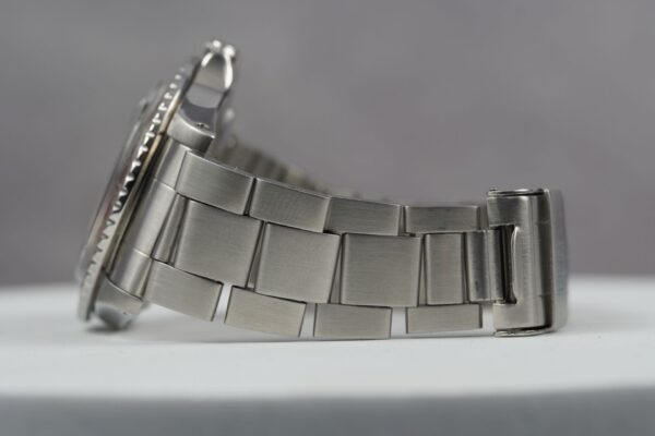 Rolex GMT-Master 1675 – Image 13