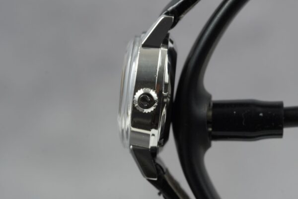 Omega Genève 565.002 – Image 3