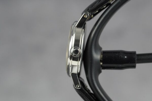 Omega Genève 511.213 – Image 3