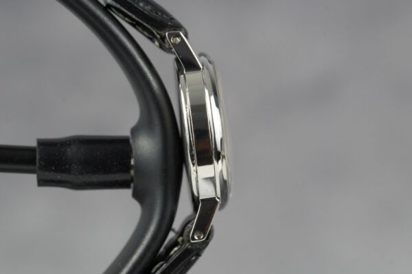 Omega Genève 511.213 – Image 5