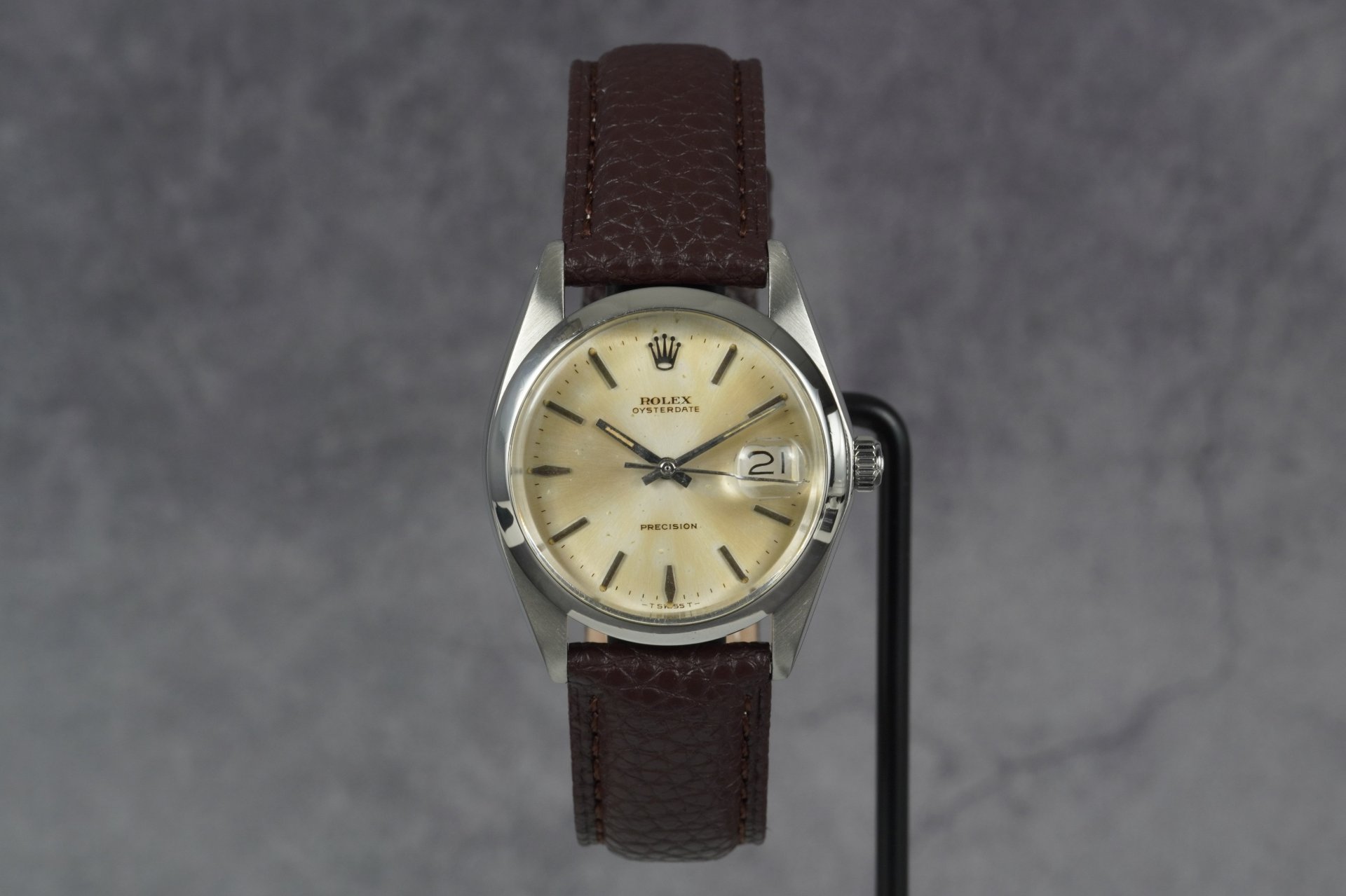 Oyster Date Precision