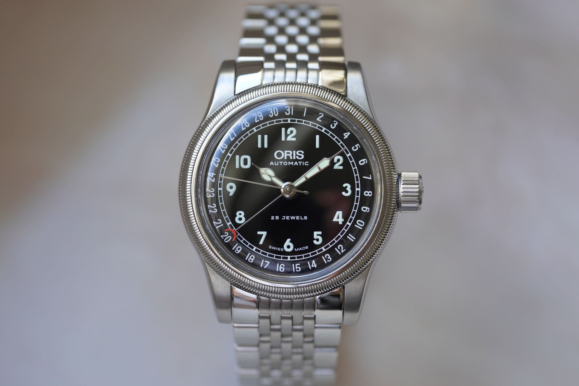 Big Crown Pointer Date